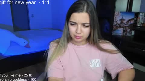 Snapshot of catrinaeuphorina chatting on December 29, 11:39 pm Catrina or just Cat online show from December 29, 11:39 pm