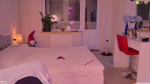 Snapshot of catromance chatting on December 13, 8:47 pm Katerina online show from December 13, 8:47 pm