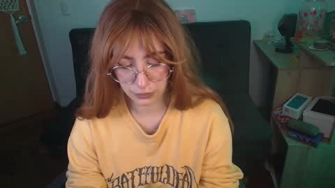 Snapshot of catsito chatting on November 6, 2:34 am im MIA -Independent Model MY OF is catsito3 online show from November 6, 2:34 am