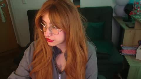 Snapshot of catsito chatting on November 20, 2:23 am im MIA -Independent Model MY OF is catsito3 online show from November 20, 2:23 am