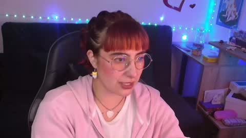 im MIA  -Independent Model  MY OF is catsito3 online show from April 28, 1:04 am