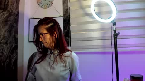 Snapshot of catt_evans1 chatting on December 2, 10:56 pm CATT EVANS online show from December 2, 10:56 pm