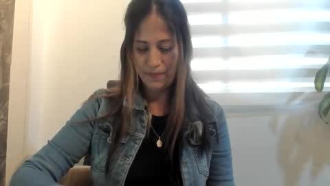 Snapshot of catt_evans1 chatting on November 23, 10:31 pm CATT EVANS online show from November 23, 10:31 pm