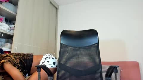 catta cat18 online show from October 20, 9:48 pm