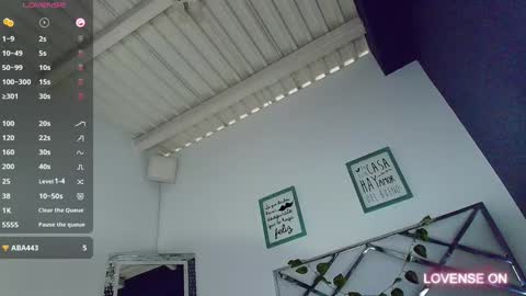 Snapshot of cattaleeyaa chatting on December 14, 6:24 am CATALEYA online show from December 14, 6:24 am