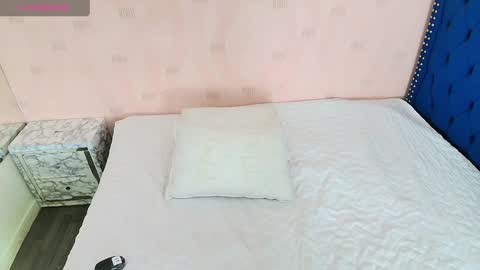 Snapshot of cattaleeyaa chatting on December 22, 12:27 pm CATALEYA online show from December 22, 12:27 pm