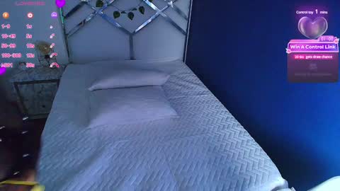 Snapshot of cattaleeyaa chatting on January 14, 2:50 am CATALEYA online show from January 14, 2:50 am