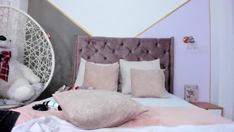 Snapshot of cattaleya_get chatting on March 4, 3:04 pm cattaleya_get online show from March 4, 3:04 pm