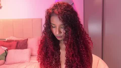 Snapshot of cattaleya_russ chatting on December 2, 1:11 am catta 3 online show from December 2, 1:11 am