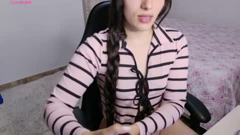 Snapshot of cattleyaangel chatting on June 8, 3:34 pm Cattleya online show from June 8, 3:34 pm
