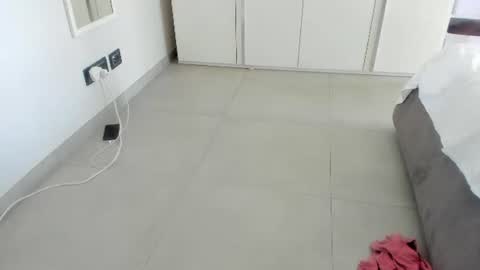 catty online show from June 10, 2:27 pm