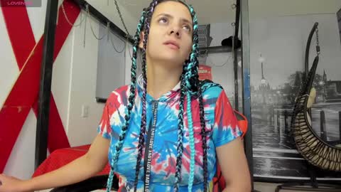 Snapshot of caty_sex4u chatting on December 31, 9:10 am caty online show from December 31, 9:10 am