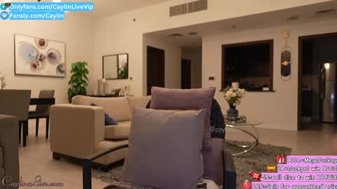 Caylin online show from February 12, 6:47 pm