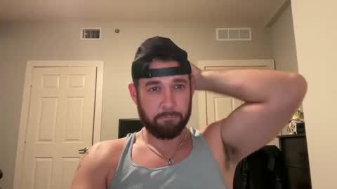 Snapshot of cboyy20 chatting on December 10, 5:39 am cboyy20 online show from December 10, 5:39 am