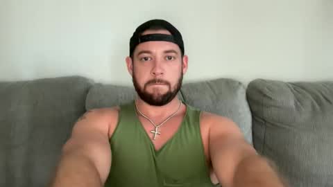 cboyy20 online show from May 11, 9:56 pm