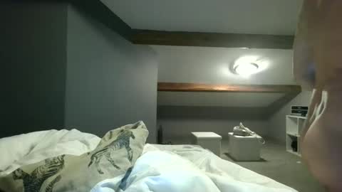 Snapshot of cclovefrench chatting on May 11, 9:34 pm cclovefrench online show from May 11, 9:34 pm