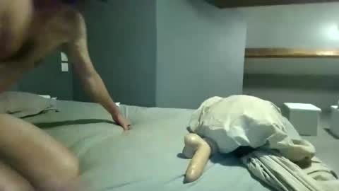 Snapshot of cclovefrench chatting on May 15, 1:01 am cclovefrench online show from May 15, 1:01 am