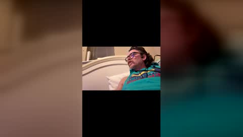 Snapshot of cdubz5000 chatting on December 15, 6:39 am cdubz5000 online show from December 15, 6:39 am