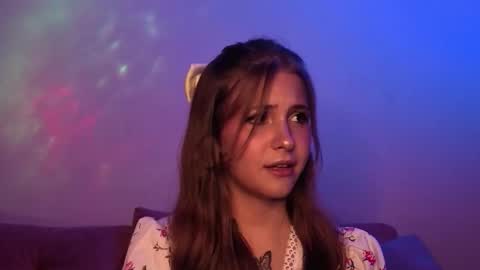 Lina  online show from October 3, 7:11 pm