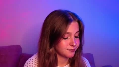 Lina  online show from October 6, 7:11 pm