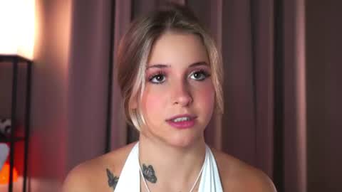 Lina  online show from July 25, 7:22 pm