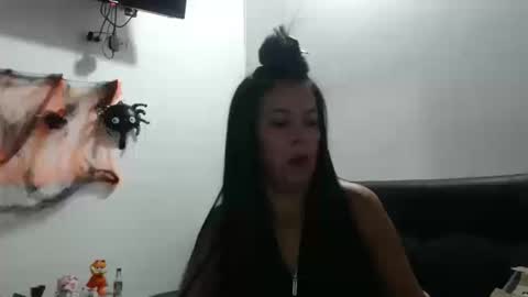 ceci online show from October 17, 12:36 am