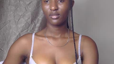 cee_queen online show from June 26, 7:07 pm