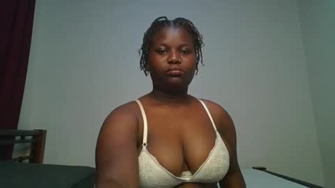 ceepretty25 online show from January 10, 10:06 am