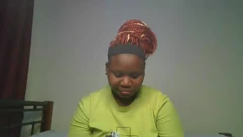 Snapshot of ceepretty25 chatting on June 29, 10:15 am ceepretty25 online show from June 29, 10:15 am