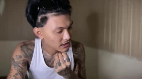 Snapshot of ceesteve_hot chatting on May 5, 4:15 pm ceesteve_hot online show from May 5, 4:15 pm