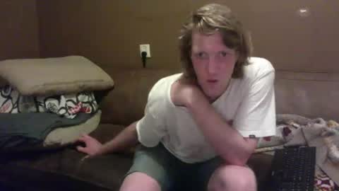 Snapshot of ceezeee chatting on June 22, 9:01 pm ceezeee online show from June 22, 9:01 pm
