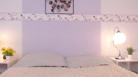 Celesste  online show from February 26, 11:20 am