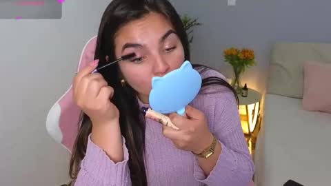 Snapshot of celeste_1star chatting on October 11, 10:19 pm celeste_1star online show from October 11, 10:19 pm