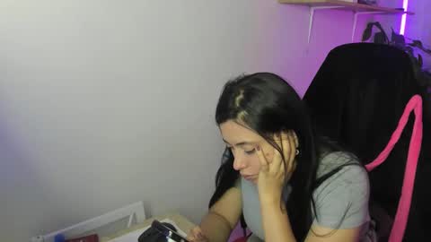 celeste_bonnet1 online show from September 26, 11:42 pm