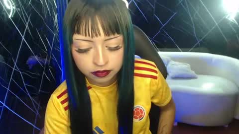 Snapshot of celeste_fioree chatting on July 3, 1:06 pm celeste_fioree online show from July 3, 1:06 pm
