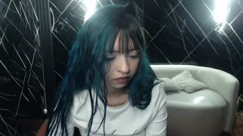 Snapshot of celeste_fioree chatting on July 30, 1:43 pm celeste_fioree online show from July 30, 1:43 pm