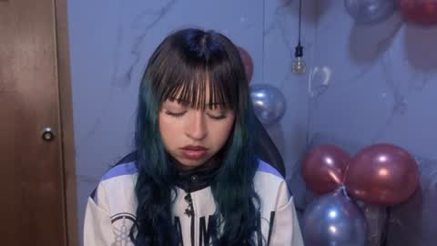 Snapshot of celeste_fioree chatting on August 3, 1:05 pm celeste_fioree online show from August 3, 1:05 pm