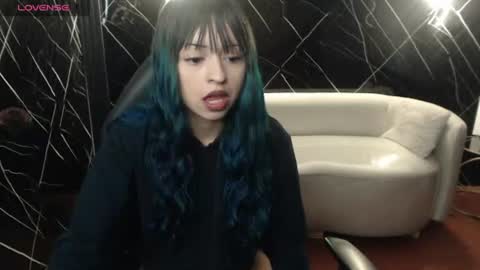 Snapshot of celeste_fioree chatting on August 7, 1:46 pm celeste_fioree online show from August 7, 1:46 pm