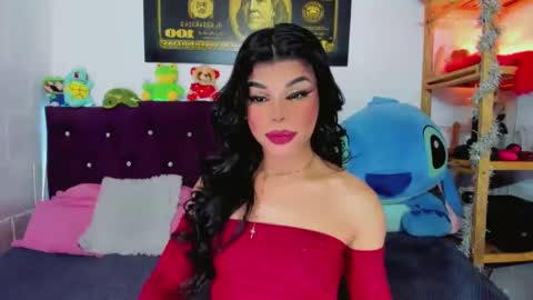 Snapshot of celeste_hot25horny chatting on September 23, 12:19 pm celeste_hot25horny online show from September 23, 12:19 pm