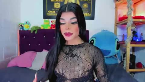 Snapshot of celeste_hot25horny chatting on September 27, 12:10 pm celeste_hot25horny online show from September 27, 12:10 pm