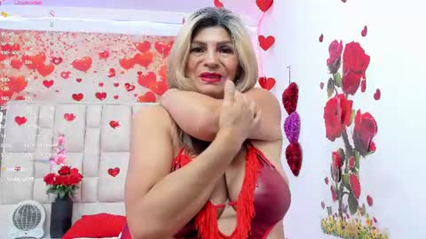 Snapshot of celeste_lincon chatting on July 22, 12:02 am Celeste Lincon online show from July 22, 12:02 am