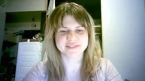 celeste_naughty_ online show from February 13, 11:17 am