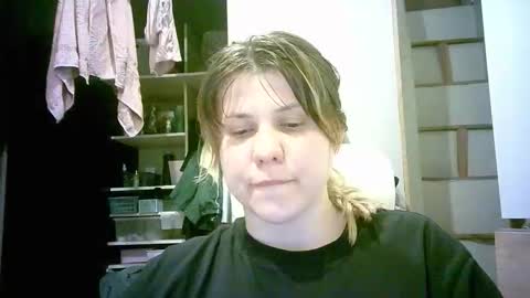 celeste_naughty_ online show from March 27, 10:48 am