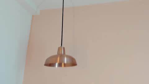 Snapshot of celeste_smmith_ chatting on March 1, 3:32 am celeste_smmith_ online show from March 1, 3:32 am