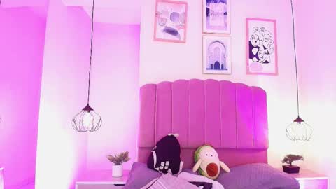 Snapshot of celestee15_ chatting on November 24, 11:43 am Celeste online show from November 24, 11:43 am