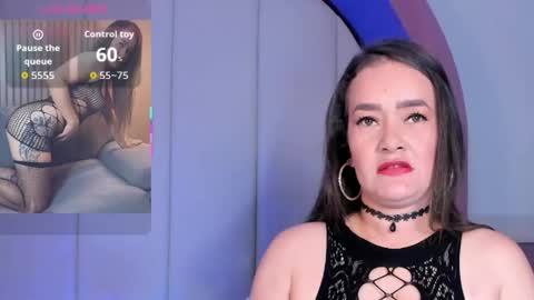 Snapshot of celestelewis_ chatting on November 16, 7:41 pm Celeste online show from November 16, 7:41 pm