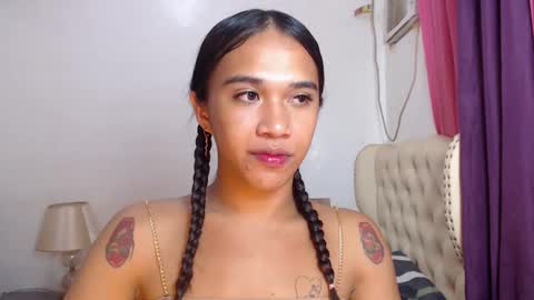 Snapshot of celestial_joannah chatting on January 5, 2:52 pm merry joannah online show from January 5, 2:52 pm