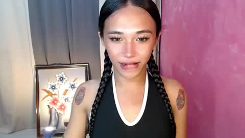 Snapshot of celestial_joannah chatting on November 20, 5:01 pm merry joannah online show from November 20, 5:01 pm