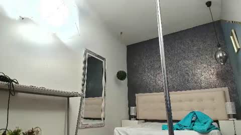 Snapshot of celestial_queen_ chatting on July 19, 8:45 pm Celestial online show from July 19, 8:45 pm