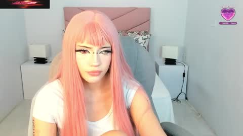 Snapshot of celestica_rose chatting on December 5, 8:11 am Celestica online show from December 5, 8:11 am